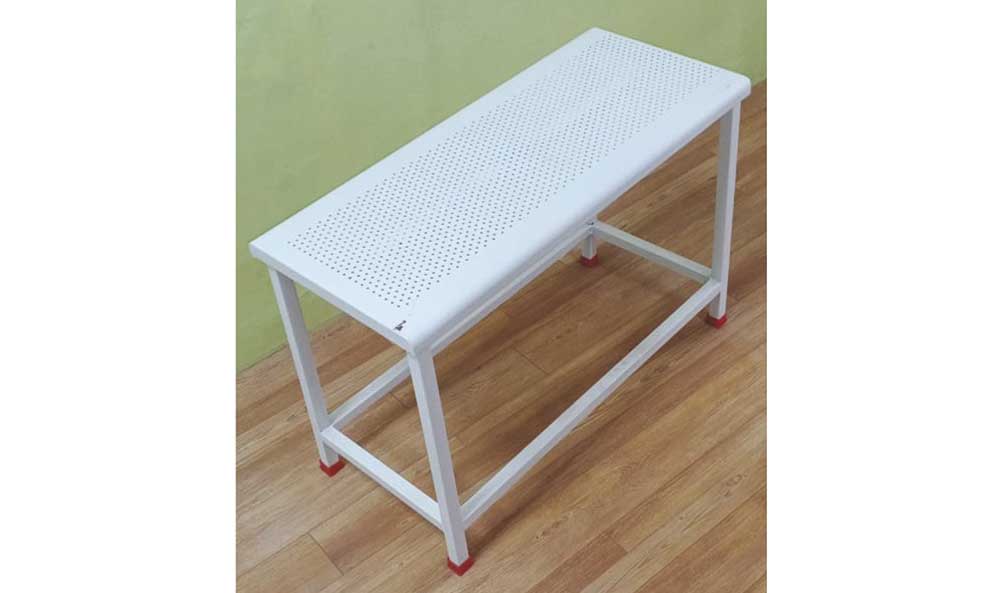 Singer Machine Bench